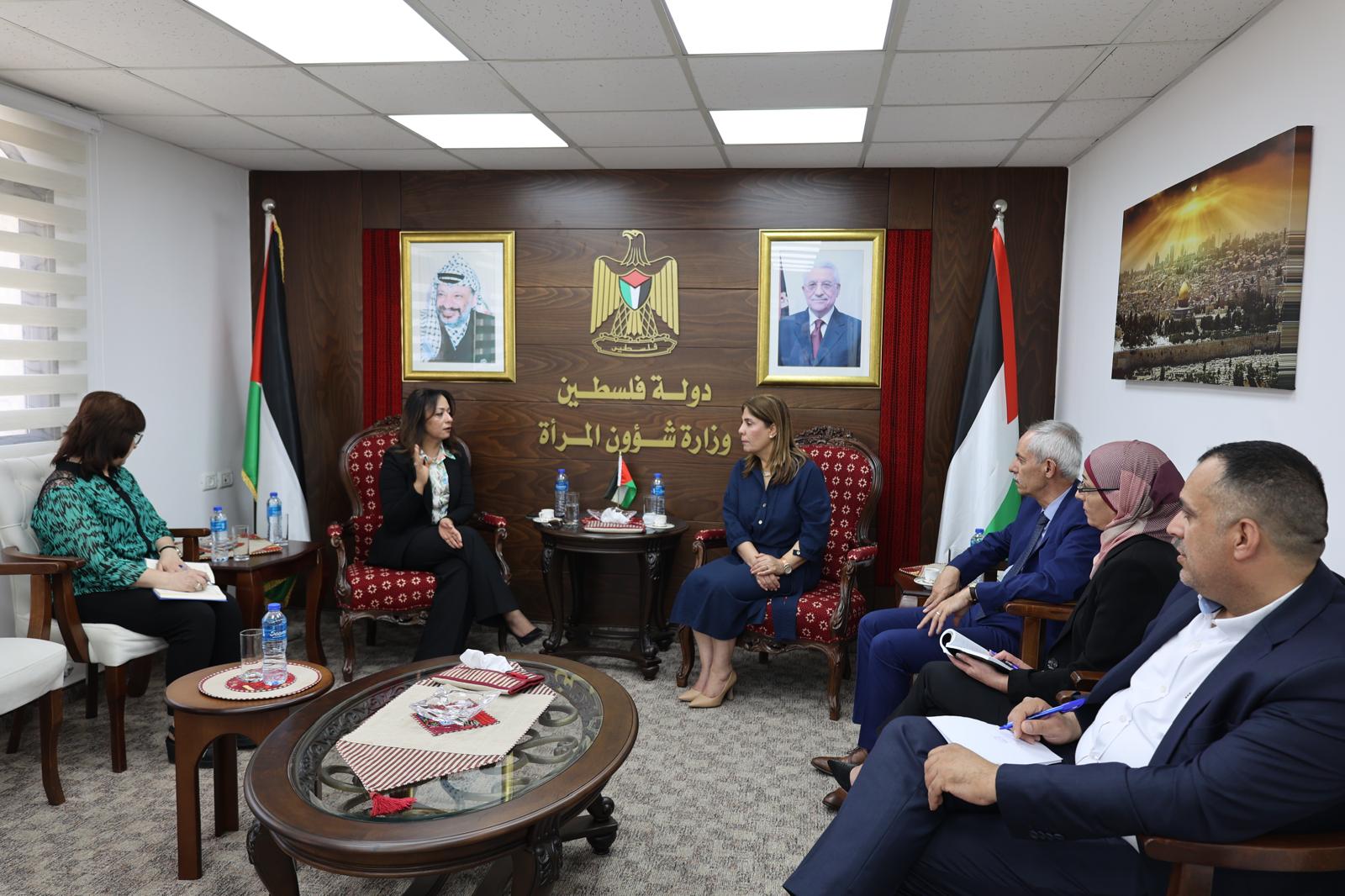 The Minister of Women’s Affairs: Our first priority is to protect women victims of occupation violence and crimesوزيرة المرأة: أولويتنا الأولى حماية النساء ضحايا عنف وجرائم الاحتلال