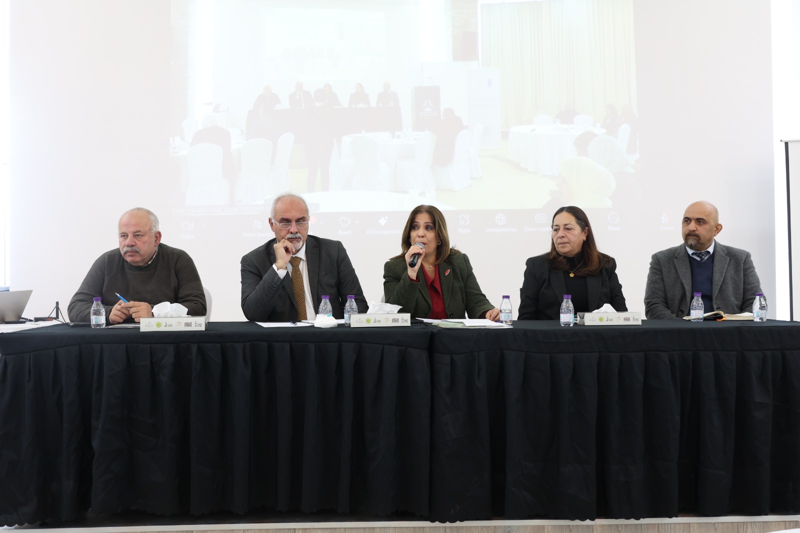 الخليلي: "الشراكة مع المؤسسات النسوية رافعة أساسية لتمكين المرأة وتعزيز صمود المجتمع"