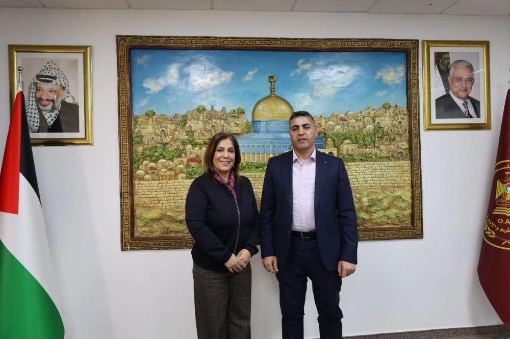 شؤون المرأة وهيئة التنظيم والإدارة العسكرية يبحثان قضايا خاصة بالمنتسبات للقطاع الأمني