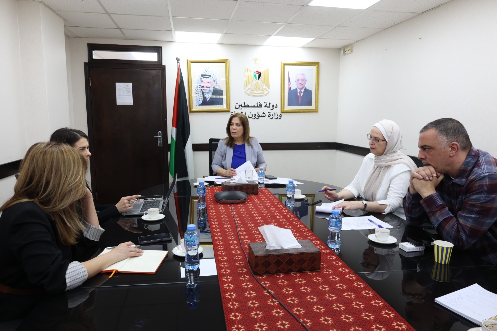 وزيرة شؤون المرأة وهيئة الأمم المتحدة للمرأة يعقدان لقاء تنسيقياً لتعزيز تدخلات دعم وتمكين المرأة الفلسطينية