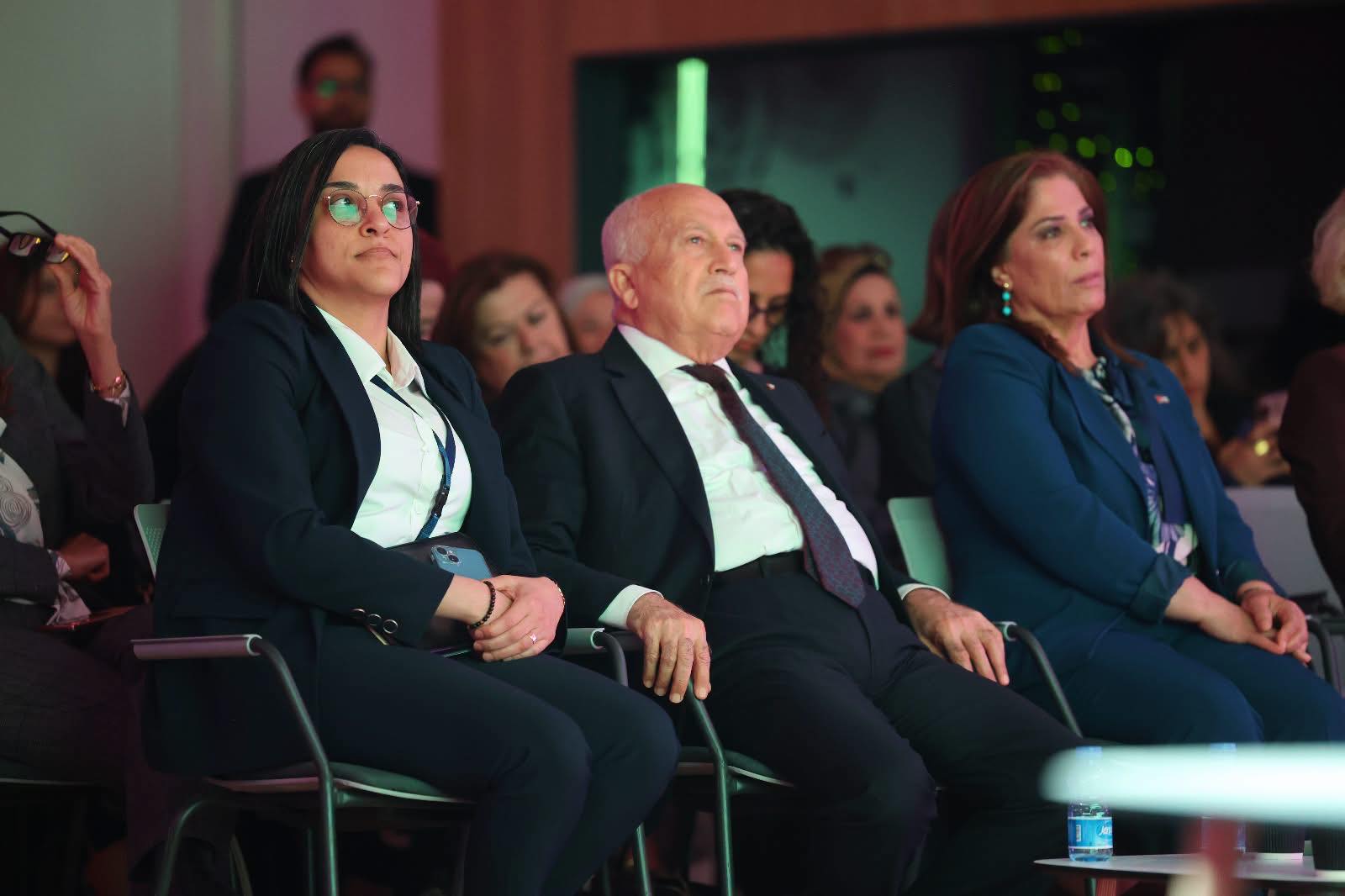 وزارة شؤون المرأة ومسرّعة الأعمال "فلو" تنظمان فعالية "قصتها – تواصل وإلهام" بدعم من شركاء دوليين ومحليين