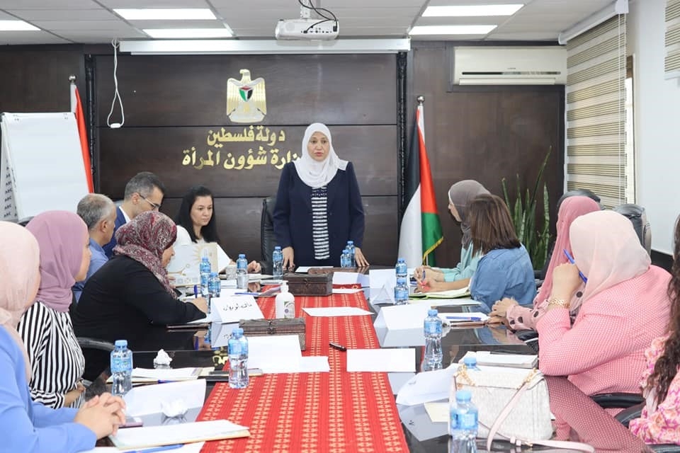 حمد تفتح الدورة التدريبية للجنة المساندة لوحدة النوع الاجتماعي في وزارة العمل